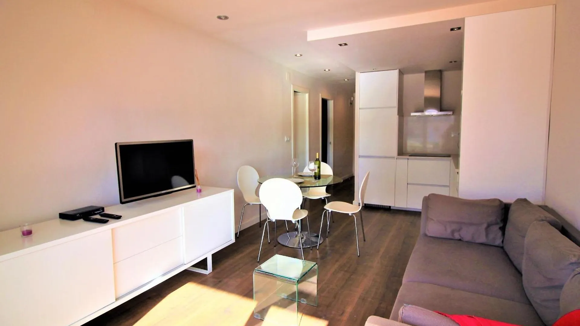 Apartment Apartamento Tranquilo En Rosas Con Piscina, Parking Y Cerca De La Playa De La Rubina - Es-258-86